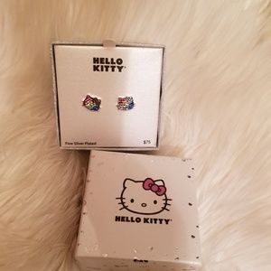 Super cute hello Kitty earrings